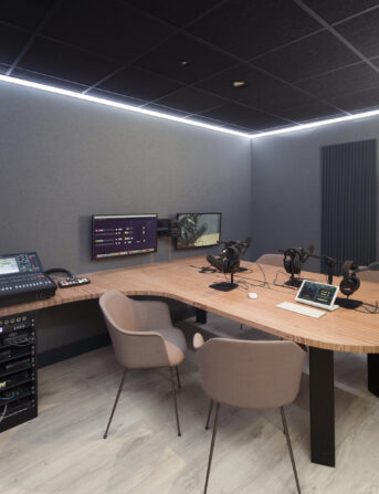 Studio Son Alain Trutat - photo Matthieu Raffard