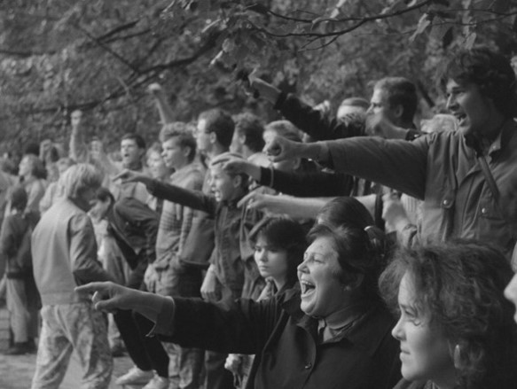 Mr. Landsbergis de Sergueï Loznitsa